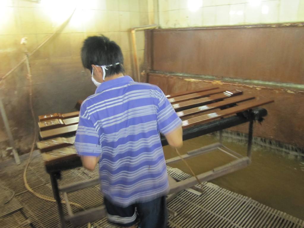 穗軒門業(yè)蕾蕾專欄 隨手拍工廠實景，細(xì)品實木門匠心制作工藝