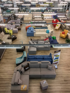 商店包裝 海報(bào)如何將孤立的商品與購(gòu)物消費(fèi)理念融入家具銷售